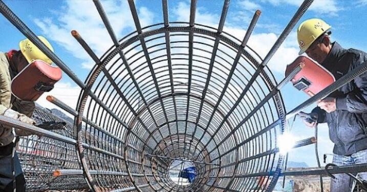 Машина для сварки стальных каркасов VS Традиционное формование стальных каркасов 